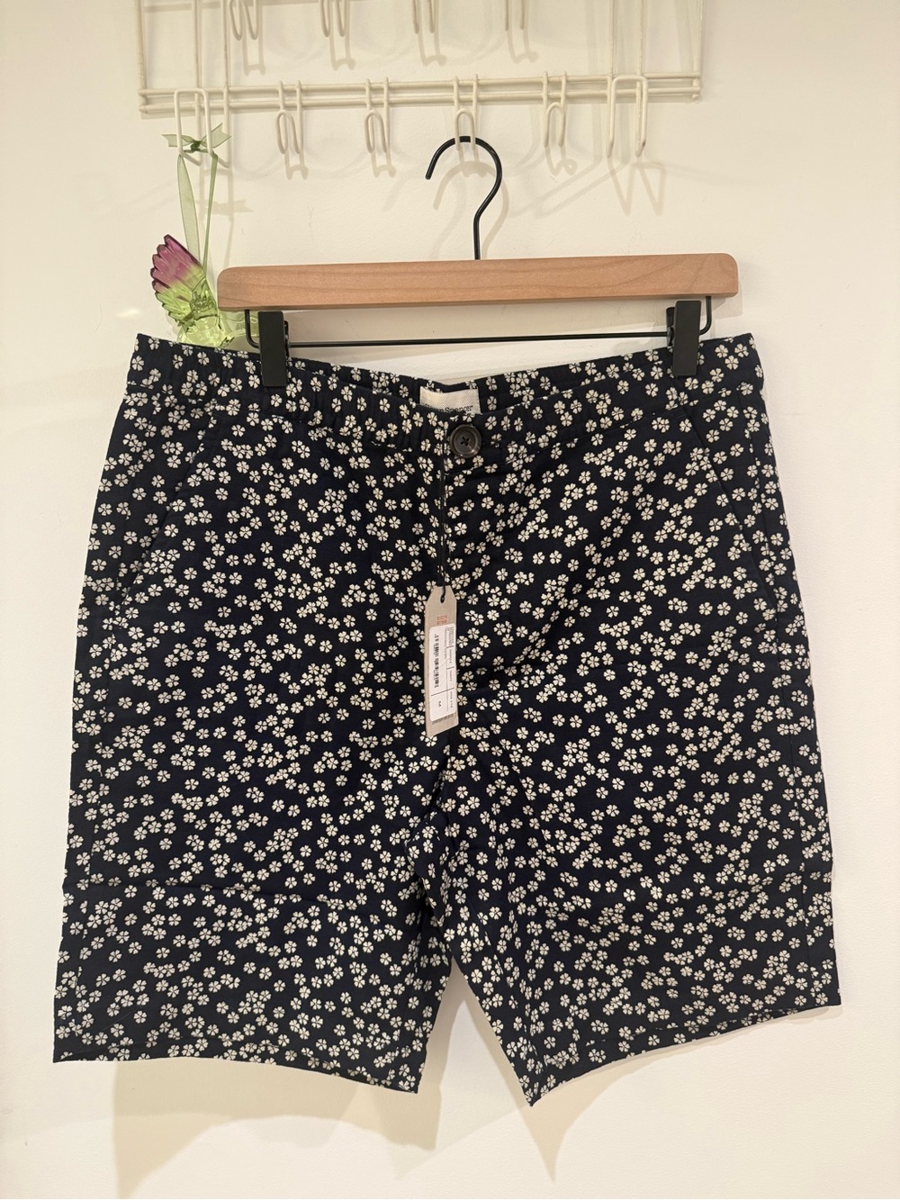 Oliver Spencer Navy Floral Cotton Shorts